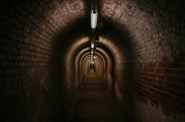 How to Construct a Tunnel: 9 Tunnel Construction Methods