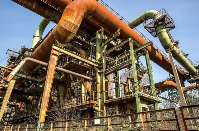 14 Pipeline Maintenance Challenges, Best Practices, and Tips